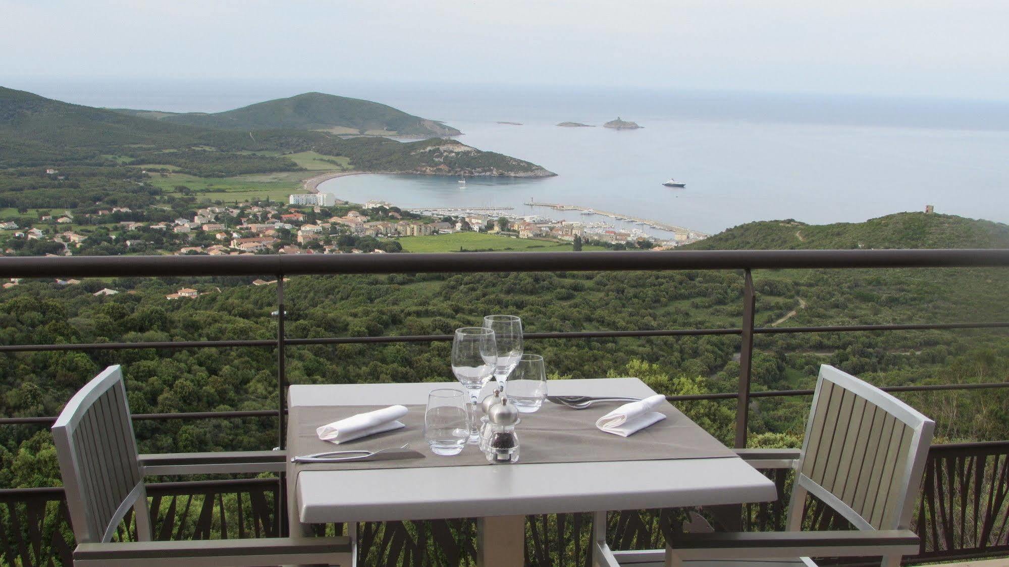 Le Tomino Macinaggio (Corsica) Exterior foto